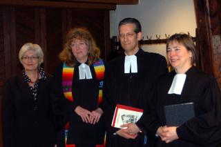 v.l.: Presbyterin Beate Schmidt, Pfarrerin Heidrun Goldbach, Superintendent Thomas Brödenfeld, Pfarrerin Susanne Kock